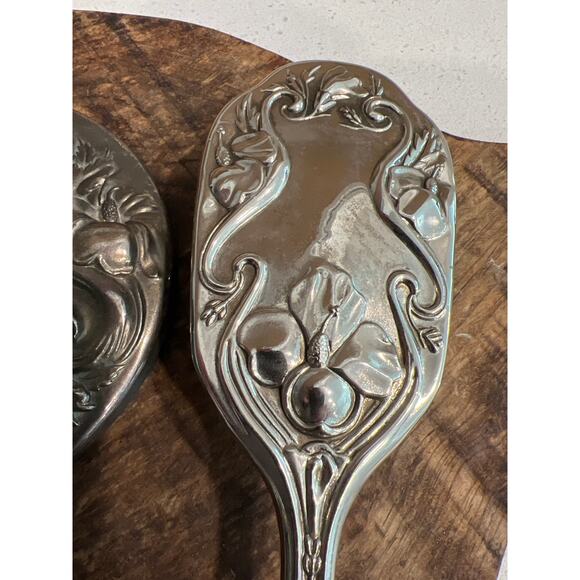 Vintage Art Nouveau silver plated dresser set mirror, brush, comb - Picture 2 of 5